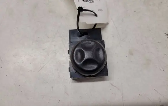 Opel Vectra C Seat control switch 13155504 3343R 1005224