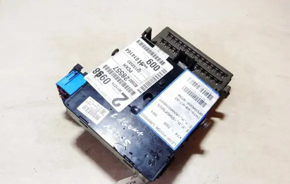 Renault Laguna II Fuse box set 8200148810 8200004201e