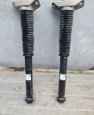 KIA Sportage Rear shock absorber/damper 55300CJ000