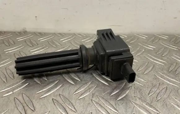Ford Focus High voltage ignition coil CM5E12A366CB