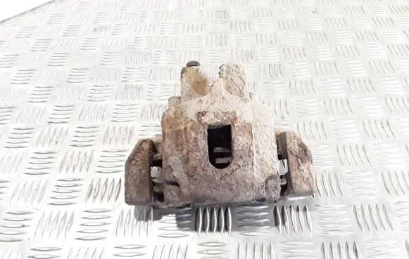 Jeep Grand Cherokee (WJ) Rear brake caliper