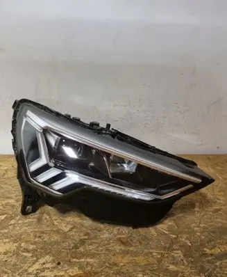 Audi Q3 F3 Headlights/headlamps set 