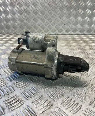 Mercedes-Benz A W176 Starter motor A6459060800