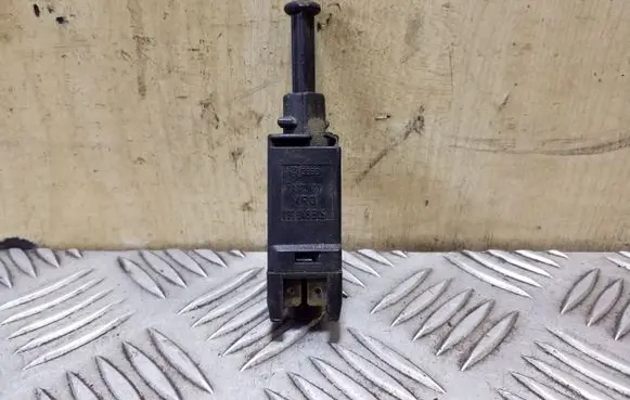 Brake pedal sensor switch