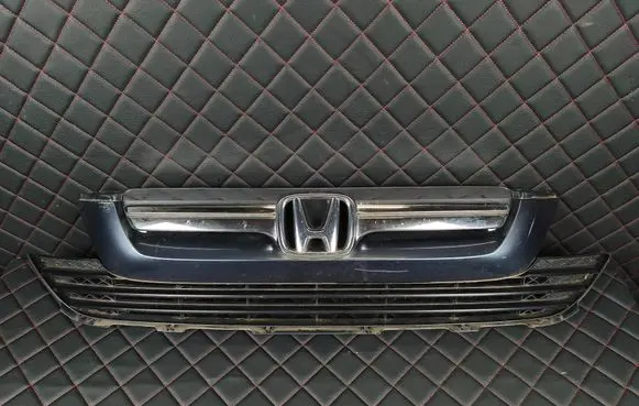 Honda CR-V Front bumper upper radiator grill 71121SWWG0