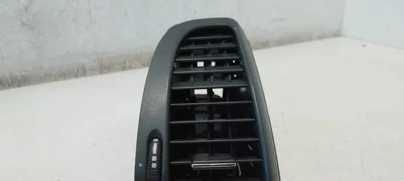 Mercedes-Benz Vito Viano W639 Dashboard side air vent grill/cover trim A6398300254 6398300254