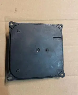 Mercedes-Benz CLS C218 X218 Voltage converter/converter module 2189009901