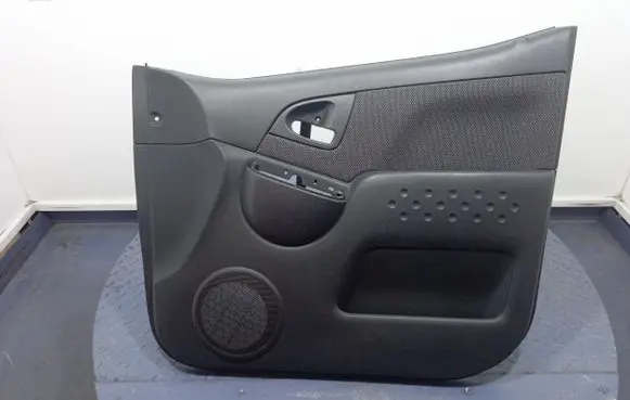 Toyota Yaris Verso Door card panel trim set 74233-52010