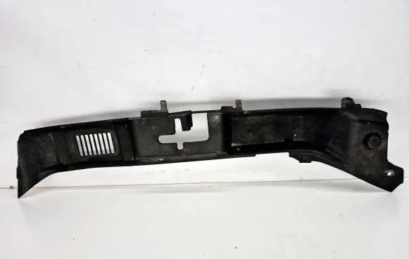 Volvo V50 Top upper radiator support slam panel 31217666 31217665