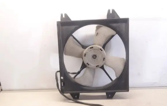 Mitsubishi Galant Electric radiator cooling fan MR250747 CSA401B008