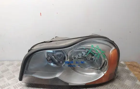 Volvo XC90 Headlight/headlamp 89900298