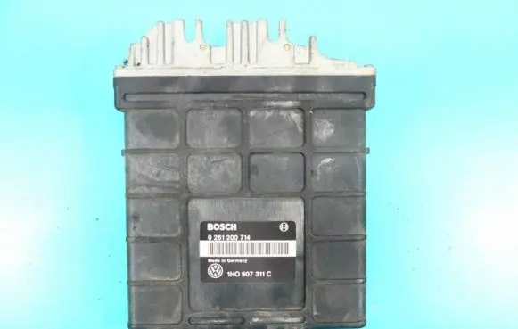 Volkswagen Golf III Engine control unit/module ECU 0261200714 IMPRK1177617