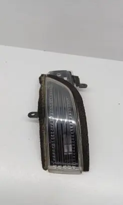 Subaru Outback (BS) Mirror indicator light VC02130 A048696