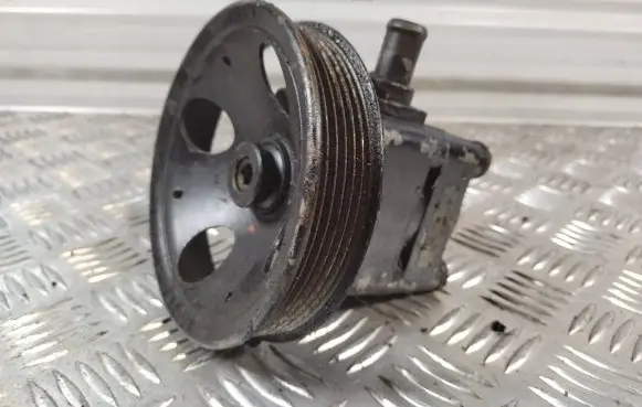Volvo S80 Power steering pump