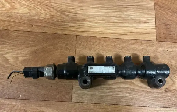 Peugeot 308 Fuel main line pipe 9654592680