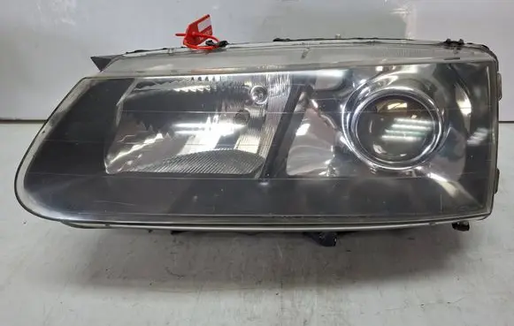 Renault Safrane Headlight/headlamp S27647811