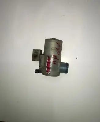 Mitsubishi Pajero Windscreen/windshield washer pump