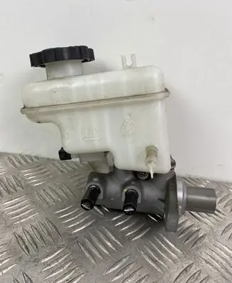 SsangYong Rexton Master brake cylinder