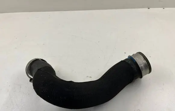 Porsche Cayenne (92A) Intercooler hose/pipe 7P0145967A