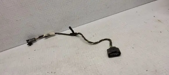 Volkswagen Caddy Tailgate/trunk wiring harness 2K0972175B
