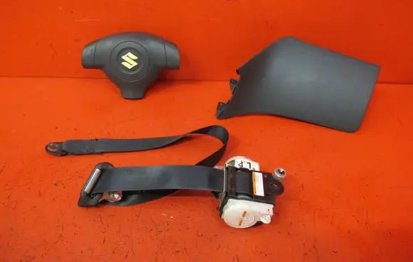 Suzuki Alto Airbag set 48150-68K00 73910-68K10