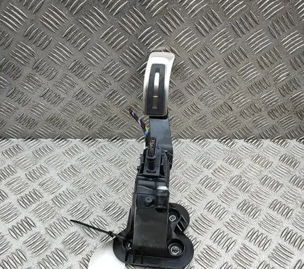 Audi Q6 e-tron Accelerator throttle pedal 4N2723523F 6PV011642