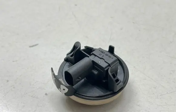 Mercedes-Benz EQC Airbag deployment crash/impact sensor A2139051400 118665 20162010921