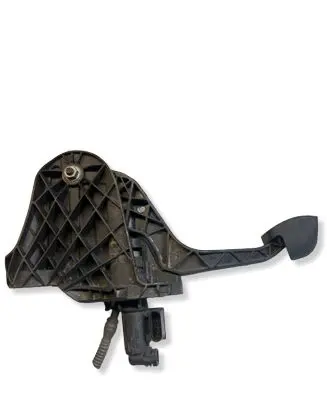 Volkswagen PASSAT B6 Clutch pedal 1K0721796