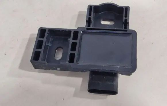 Audi A8 S8 D4 4H Fuel level sensor 8K0906651B