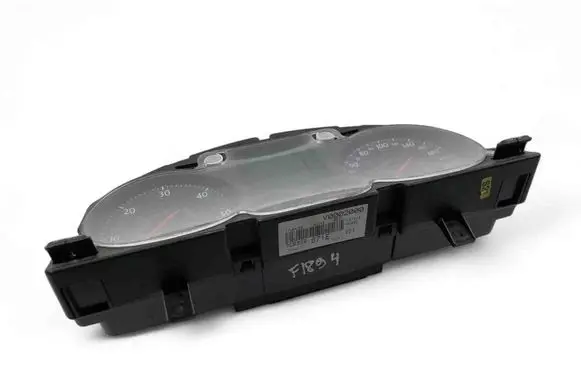 Volkswagen PASSAT B6 Speedometer (instrument cluster) 3C0920871E