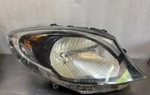Mercedes-Benz Citan W415 Headlight/headlamp 260106302R