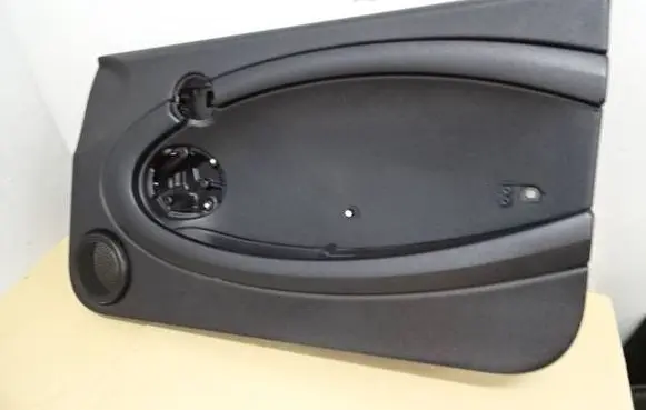 Mini One - Cooper Clubman R55 Front door card panel trim