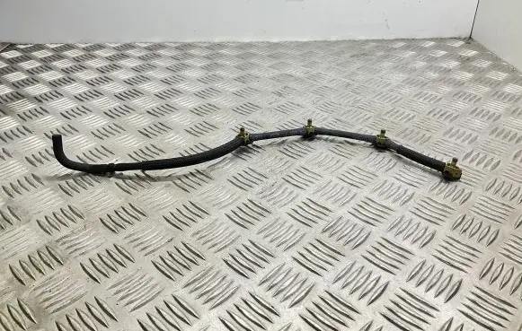 Skoda Octavia Mk3 (5E) Fuel return line/hose CLHA