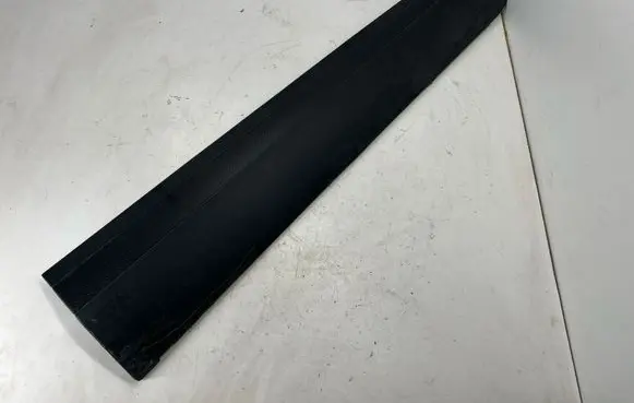 Ford Escape IV Front door trim (molding) LJ6BS20849 LJ6BS20849AW