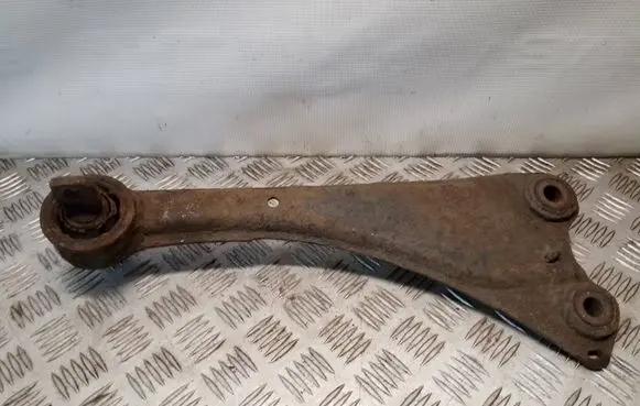 Toyota Auris E180 Rear control arm