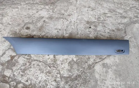 Mercedes-Benz Sprinter W907 W910 Rear fender molding trim A9106905900 A9106901302