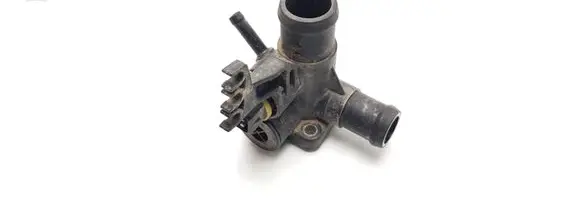 Volkswagen Golf III Engine coolant pipe/hose 037121133F