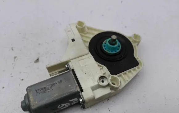 Audi A7 S7 4G Front door window regulator motor 8K0959801B 919808200D