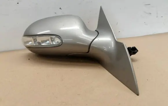 Mercedes-Benz CLK A209 C209 Front door electric wing mirror 