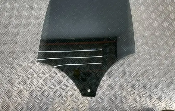 Volvo XC40 Rear door window glass E000259