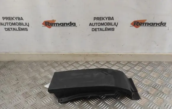 Iveco Daily 35 - 40.10 Sliding door trim EZ5801521537