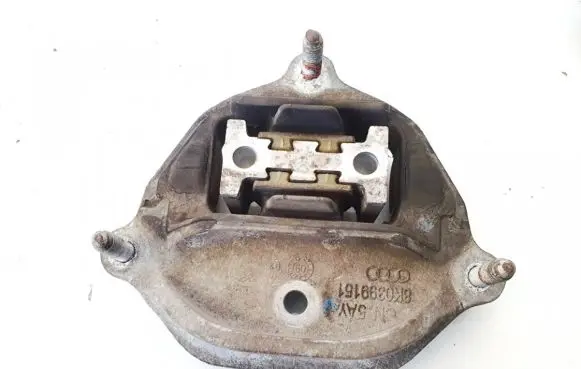 Audi A5 8T 8F Engine mount bracket 8k0399115bk 8k0399151