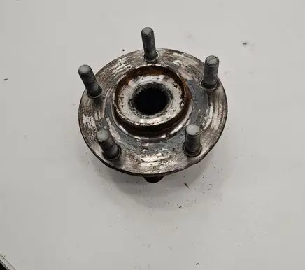 Nissan Leaf II (ZE1) Front wheel ball bearing 