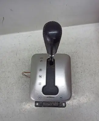 Chrysler Pacifica Gear shifter/selector