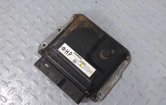 Nissan Murano Z51 Engine control unit/module 237101AT0E 2758009743