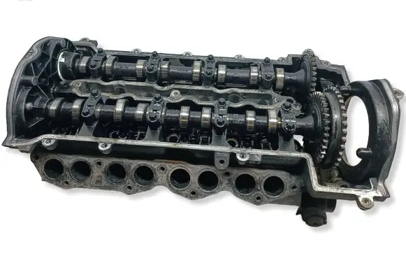 Mercedes-Benz A W168 Engine head R6680160701 6680160701