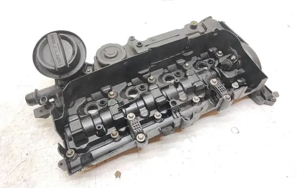 BMW 1 F20 F21 Rocker cam cover 7810584 11127810584