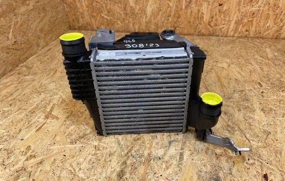 Peugeot 308 Intercooler radiator 9675627980 9835341480