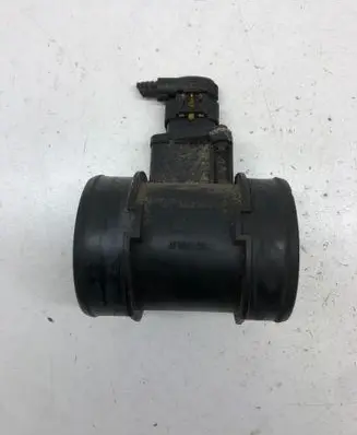 Opel Zafira B Mass air flow meter 55350046