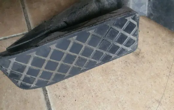 Audi A4 S4 B5 8D Accelerator throttle pedal 8D1721506